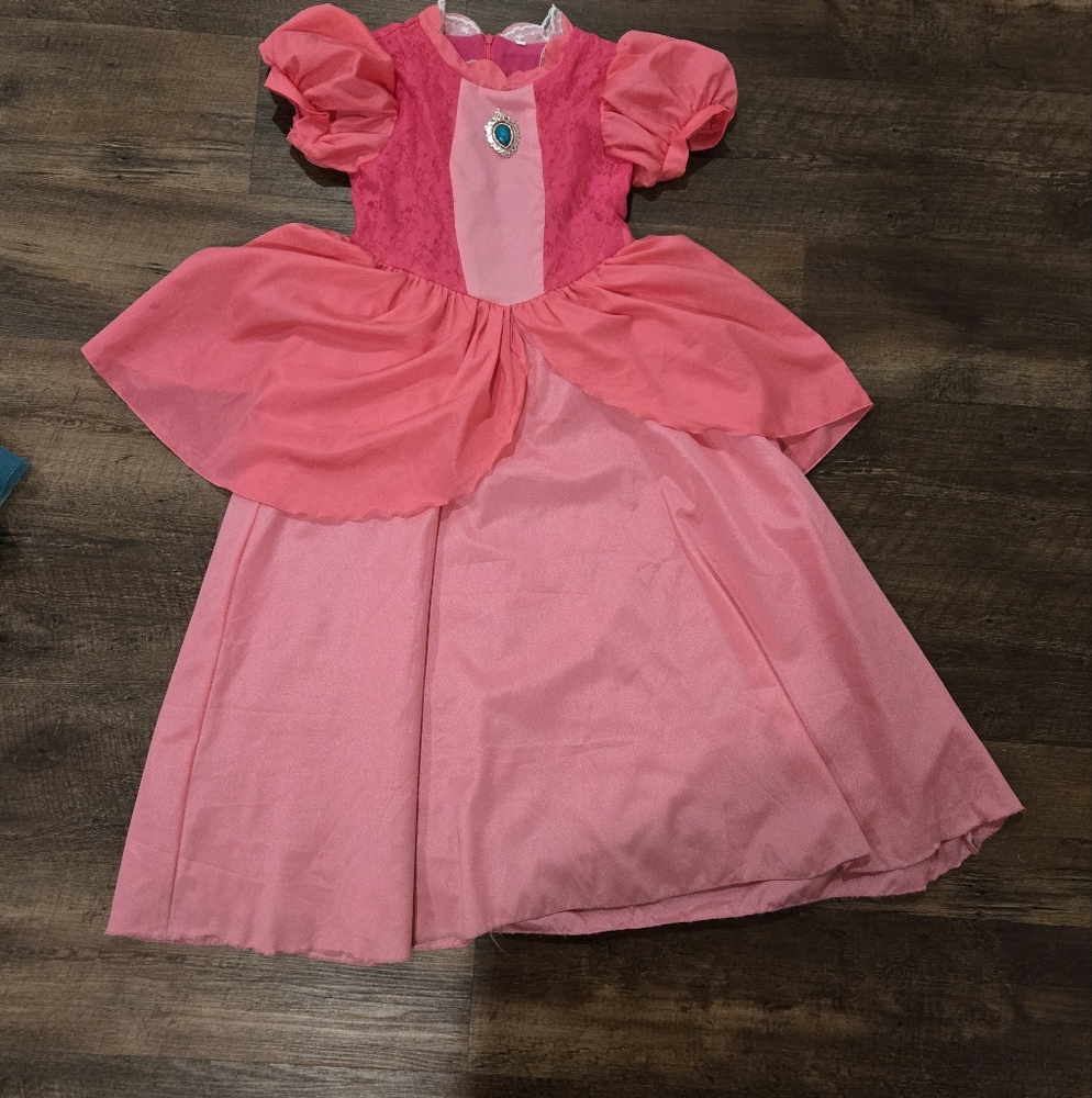 Princess Peach of Mario Bros Halloween Costume